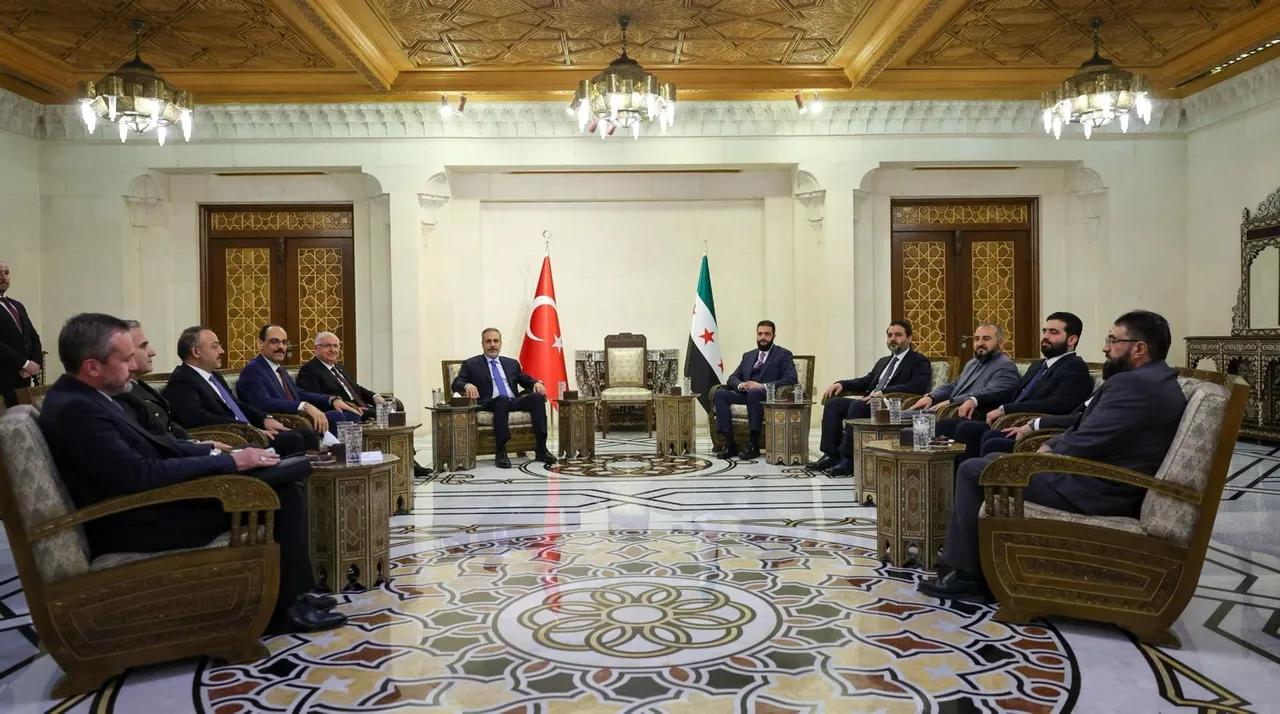 Top Turkish officials meet Syria's AlSharaa in Damascus